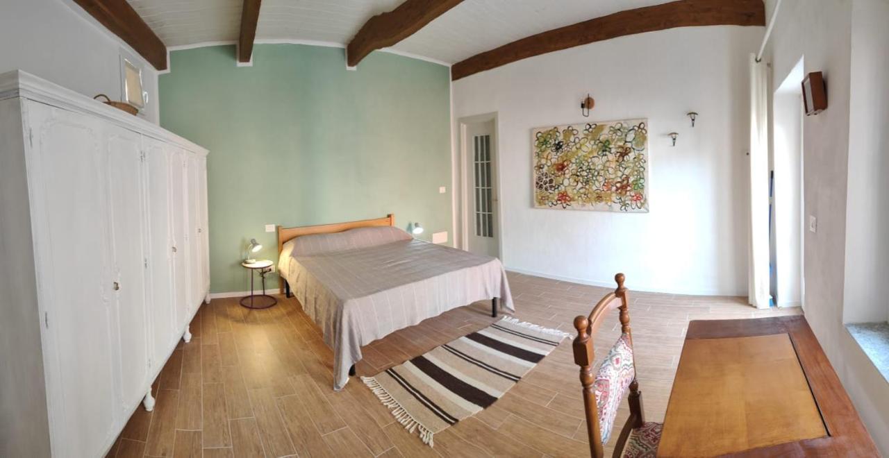 Magalocanda Stanze Sotto Al Castello Montemagno  Экстерьер фото